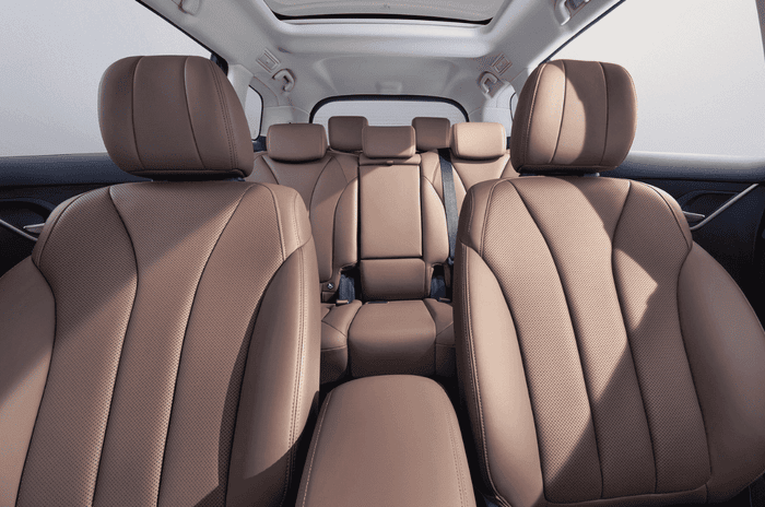 BYD eMAX 7 Seating